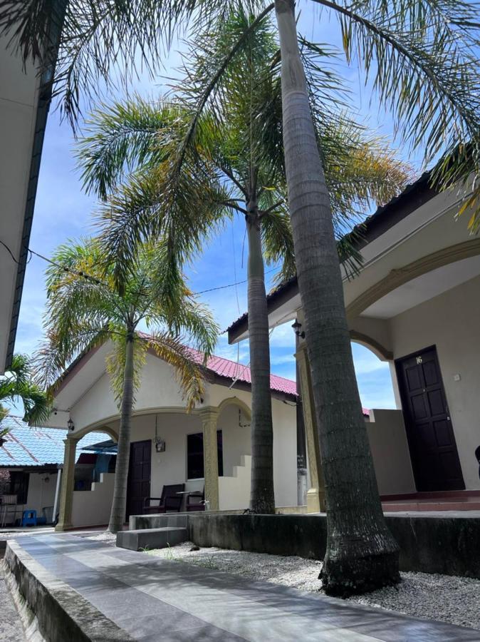 Dhania Cenang Beach Motel Pantai Cenang  Exterior foto