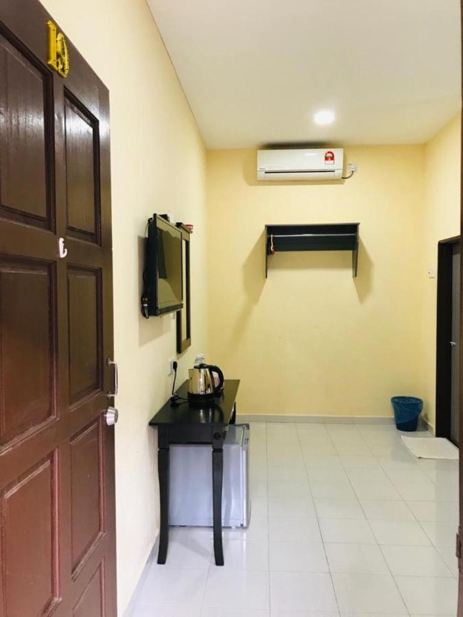 Dhania Cenang Beach Motel Pantai Cenang  Exterior foto